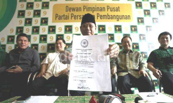 PPP Kubu Djan Faridz Tuntut Cabut SK Romi PPP Kubu Djan Faridz Tuntut Cabut SK Romi