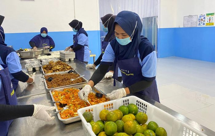 Layani 1.003 Penerima Manfaat, SPPG Polres Ngawi Launching Program Makan Bergizi Gratis (MBG)