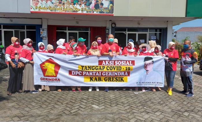 Gerindra Gresik Bagikan 2.000 Hand Sanitizer dan Masker Gerindra Gresik Bagikan 2.000 Hand Sanitizer dan Masker