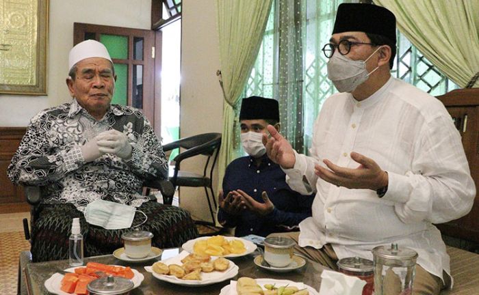 Mbah Din Ajak Alumni Ponpes Al Falah Ploso Dukung Machfud Arifin