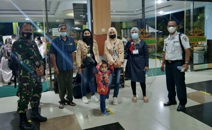 Selesai Karantina, Enam TKI Asal Tuban Dijemput Pulang Selesai Karantina, Enam TKI Asal Tuban Dijemput Pulang