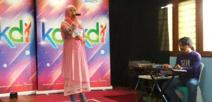 Televisi Swasta Bersaing Gelar Audisi Kontes Dangdut Televisi Swasta Bersaing Gelar Audisi Kontes Dangdut