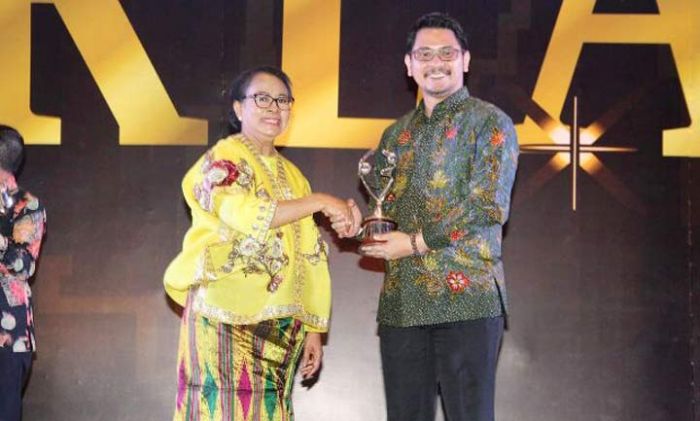 Pemkot Pasuruan Raih Penghargaan Madya Kota Layak Anak 2019 Pemkot Pasuruan Raih Penghargaan Madya Kota Layak Anak 2019