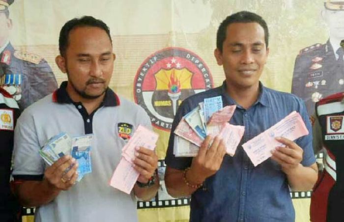 8 PNS Disperdagin Sampang Tersangka Pungli Hanya Dikenakan Tahanan Kota 8 PNS Disperdagin Sampang Tersangka Pungli Hanya Dikenakan Tahanan Kota