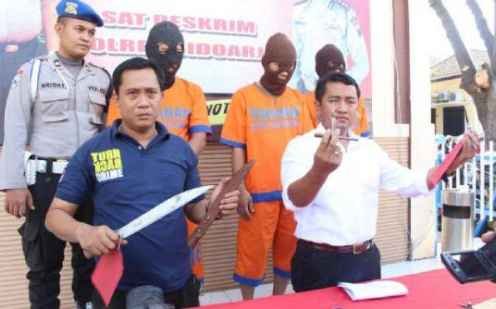 Komplotan Spesialis Pencuri Motor di Sidoarjo Diringkus Komplotan Spesialis Pencuri Motor di Sidoarjo Diringkus