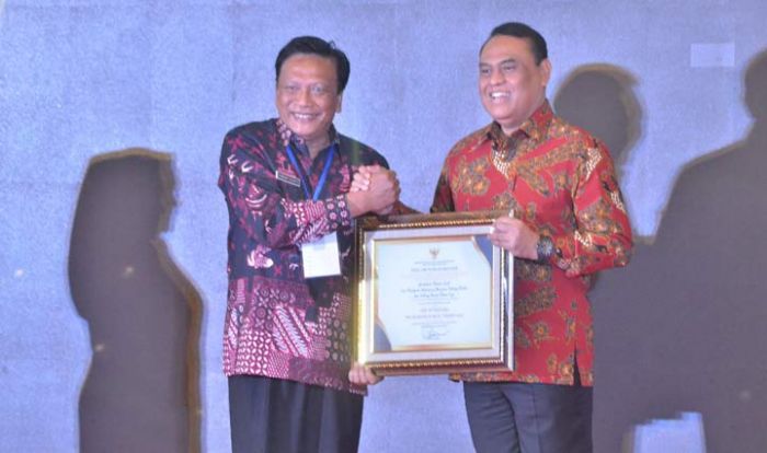 Pemkab Gresik Raih Penghargaan Nasional Top 99 Inovasi Pelayanan Publik 2019