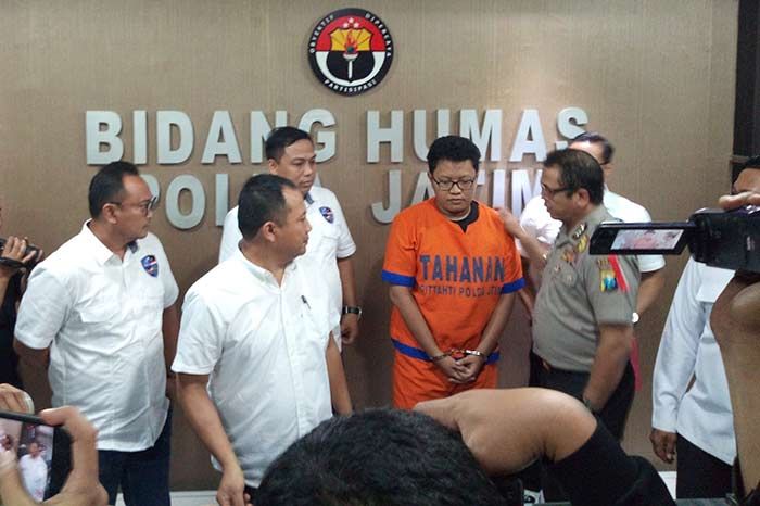 Upload Rekaman Bugil 6 Mantan Pacar ke Situs Porno dan Instagram, Mahasiswa S2 Ditangkap Polisi Upload Rekaman Bugil 6 Mantan Pacar ke Situs Porno dan Instagram, Mahasiswa S2 Ditangkap Polisi
