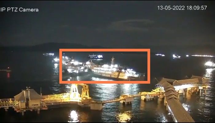 Dua Kapal Ferry Bertabrakan di Pelabuhan Ketapang, Satu Orang Luka-Luka Dua Kapal Ferry Bertabrakan di Pelabuhan Ketapang, Satu Orang Luka-Luka