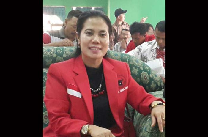 Songsong Pilgub, Megawati Gelar Konsolidasi di Jatim Songsong Pilgub, Megawati Gelar Konsolidasi di Jatim