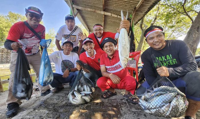 Rayakan Kemerdekaan dan Pererat Kekeluargaan, Jurnalis Grahadi Gelar Lomba Fun Fishing Rayakan Kemerdekaan dan Pererat Kekeluargaan, Jurnalis Grahadi Gelar Lomba Fun Fishing