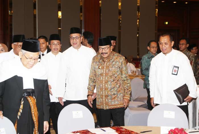 Pakde Karwo Ingin Digital Ekonomi Memasukkan Informasi Raw Material Pakde Karwo Ingin Digital Ekonomi Memasukkan Informasi Raw Material