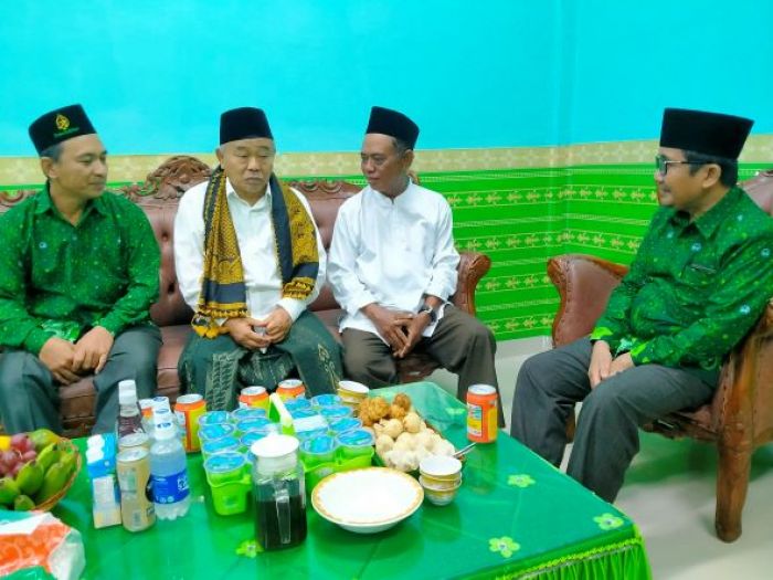 Ulama Sumsel Dukung Khofifah Jadi Presiden RI karena 5 Alasan ini, Apa Saja? Ulama Sumsel Dukung Khofifah Jadi Presiden RI karena 5 Alasan ini, Apa Saja?