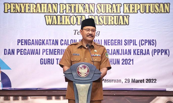 Wali Kota Pasuruan Serahkan SK PPPK Formasi Tahun 2021