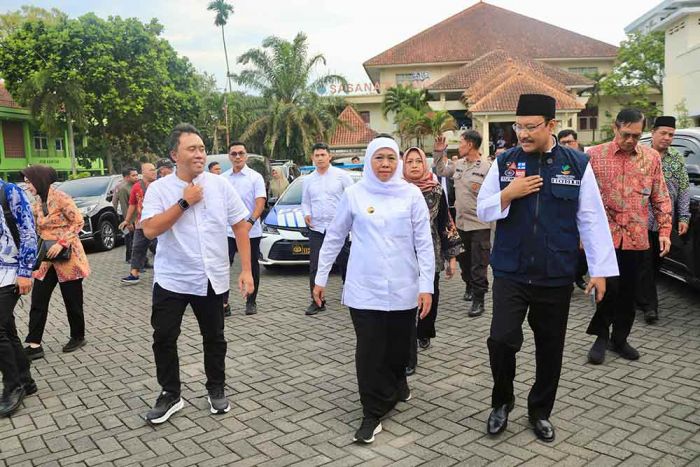 Kolaborasi Bersama Kemensos, Gubernur Khofifah Optimis Mampu Turunkan Kemiskinan Ekstrem di 2026 Kolaborasi Bersama Kemensos, Gubernur Khofifah Optimis Mampu Turunkan Kemiskinan Ekstrem di 2026