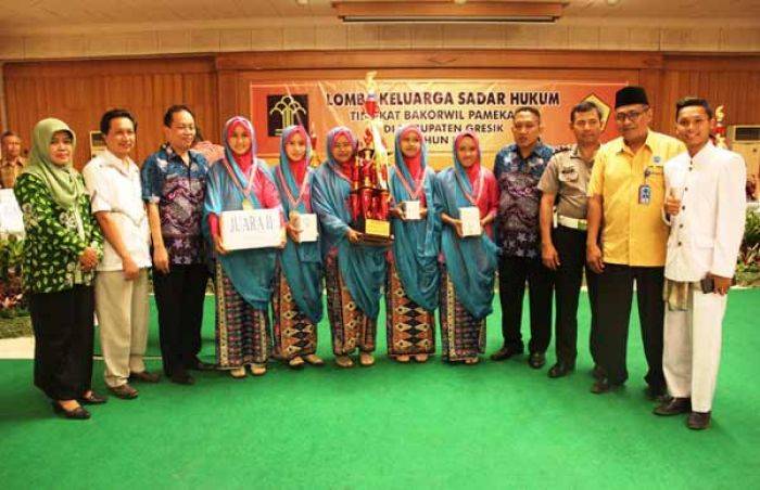 Menang Telak, Gresik Sabet Juara Kadarkum se-Bakorwil Pamekasan Menang Telak, Gresik Sabet Juara Kadarkum se-Bakorwil Pamekasan