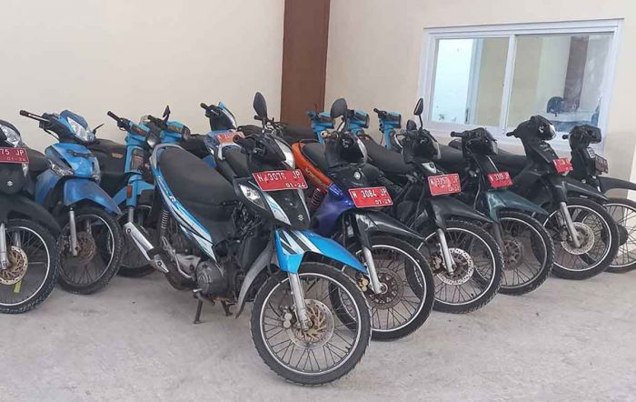 Kejari Tanjung Perak Lelang Motor hingga Mobil Sitaan, Berikut Ketentuannya Kejari Tanjung Perak Lelang Motor hingga Mobil Sitaan, Berikut Ketentuannya