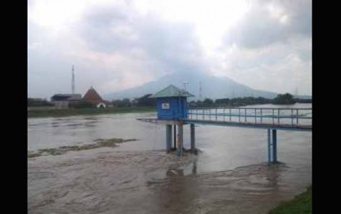 Volume Air Kembali Meningkat, Sungai Porong Persiapan Siaga 3 Volume Air Kembali Meningkat, Sungai Porong Persiapan Siaga 3