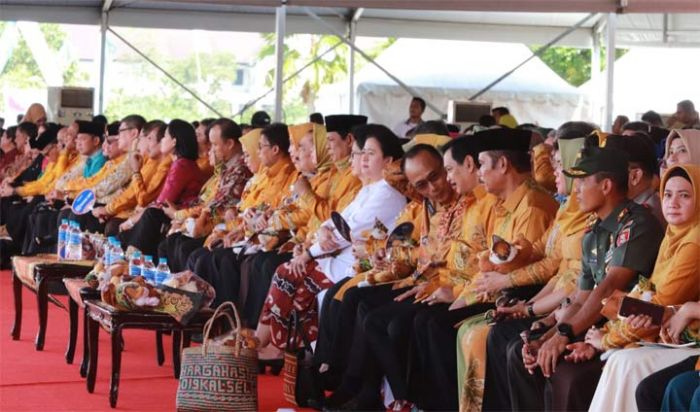 Wakil Wali Kota Pasuruan Hadiri Puncak Peringatan Harganas di Banjarbaru Wakil Wali Kota Pasuruan Hadiri Puncak Peringatan Harganas di Banjarbaru