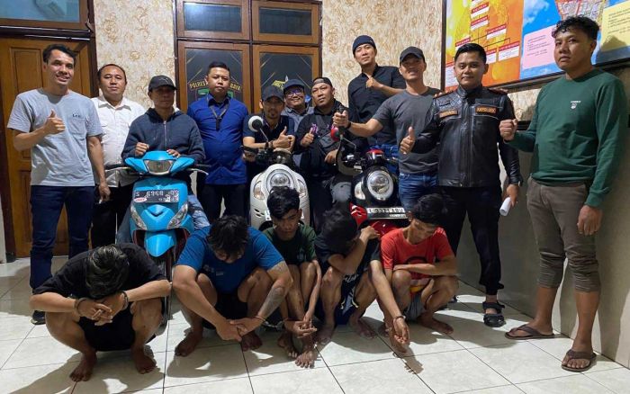7 dari 8 Pelaku Begal di Ngagel Surabaya Diamankan Polisi, Satu Penadah masih DPO 7 dari 8 Pelaku Begal di Ngagel Surabaya Diamankan Polisi, Satu Penadah masih DPO