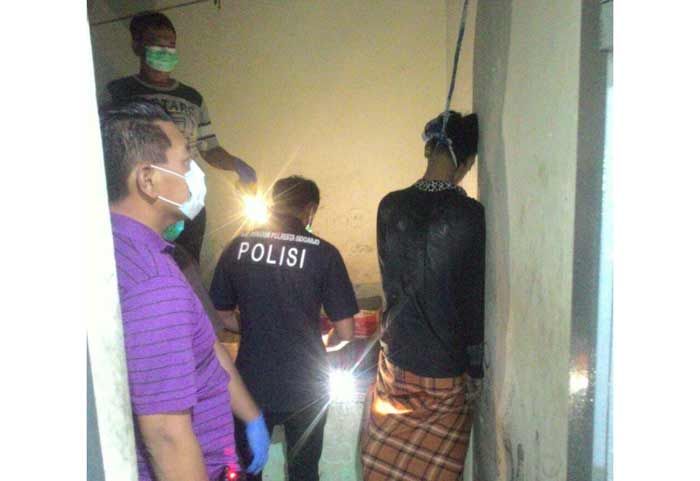 Napi Penghuni Lapas II-A Sidoarjo Ditemukan Kendat di Kamar Tahanan Napi Penghuni Lapas II-A Sidoarjo Ditemukan Kendat di Kamar Tahanan