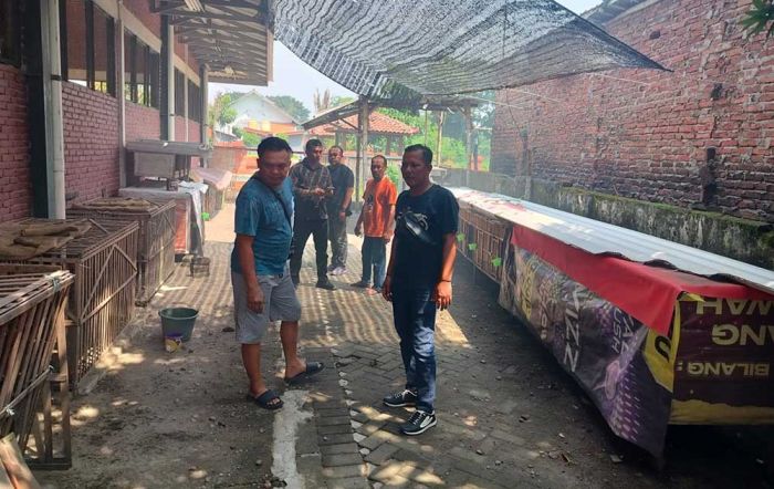 Tindak Lanjuti Laporan Dugaan Adanya Sabung Ayam, Polres Mojokerto Kota Sidak Pasar Prapanca Tindak Lanjuti Laporan Dugaan Adanya Sabung Ayam, Polres Mojokerto Kota Sidak Pasar Prapanca