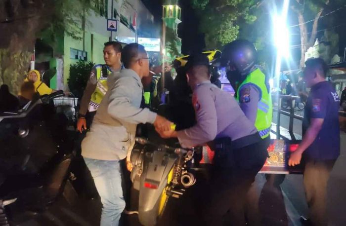 Tertibkan Aksi Balap Liar, Polres Probolinggo Kota Amankan Puluhan Motor dan Belasan Pemuda