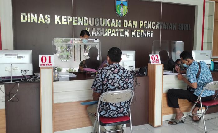 Urus Aminduk Sehari Jadi, Program Ini Jadi Andalan Pemkab Kediri Urus Aminduk Sehari Jadi, Program Ini Jadi Andalan Pemkab Kediri
