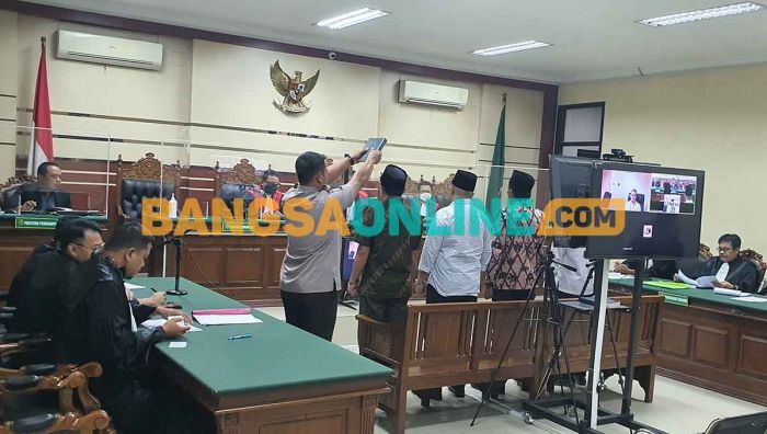 Sidang Lanjutan Kasus Korupsi Bupati Bangkalan, 2 Kades Gugup saat Ditanya Pengadaan Proyek