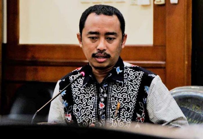 Tunggakan BPJS di RSUD Ibnu Sina Gresik Tembus Rp 50 Miliar Tunggakan BPJS di RSUD Ibnu Sina Gresik Tembus Rp 50 Miliar