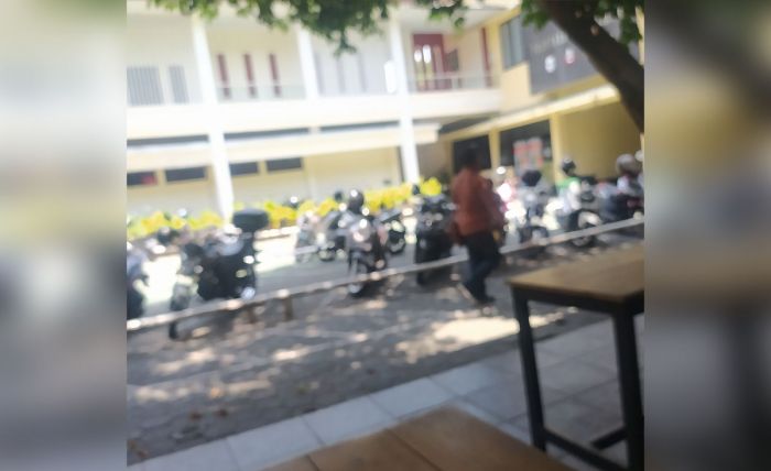 Polisi Tetapkan Dua Tersangka Kasus Hasil Tes Antigen Tanpa Swab di Pelabuhan Ketapang Polisi Tetapkan Dua Tersangka Kasus Hasil Tes Antigen Tanpa Swab di Pelabuhan Ketapang