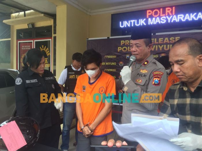 8 Bulan DPO, Penjual Kopi Keliling Dibekuk Polsek Wiyung Surabaya Atas Kasus Curanmor Rumah Kos 8 Bulan DPO, Penjual Kopi Keliling Dibekuk Polsek Wiyung Surabaya Atas Kasus Curanmor Rumah Kos