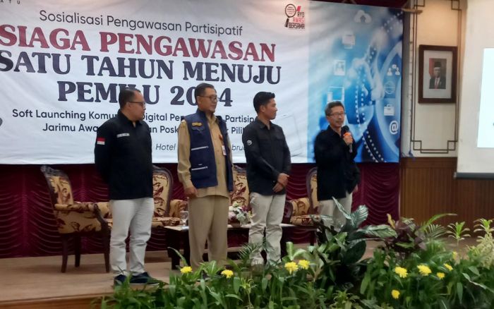 Bawaslu Kota Batu Gelar Deklarasi Pemilu Damai dan Berintegritas 2024 Bawaslu Kota Batu Gelar Deklarasi Pemilu Damai dan Berintegritas 2024