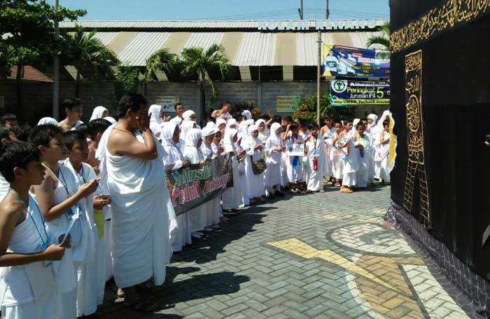 Siswa Al Muslim Sidoarjo Galang Dana Peduli Muslim Rohingya