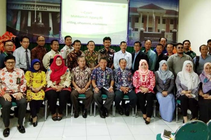 PA Gresik Adakan Sosialisasi e-Court PA Gresik Adakan Sosialisasi e-Court