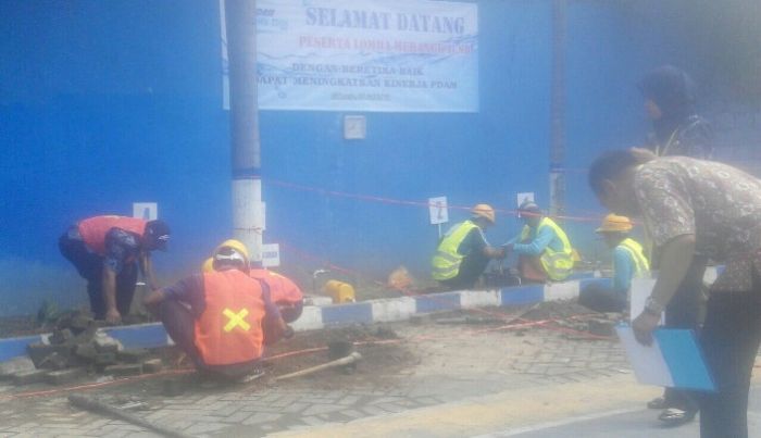 ​Asah Kemampuan Tukang Ledeng, PDAM Sidoarjo Gelar Lomba Merangkai SR