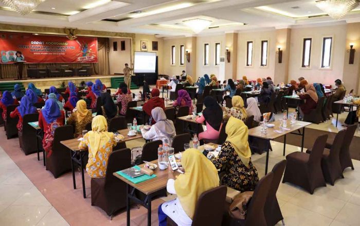 Bersama PKK, Dinkes Kota Kediri Cegah dan Kendalikan Kasus TBC Bersama PKK, Dinkes Kota Kediri Cegah dan Kendalikan Kasus TBC