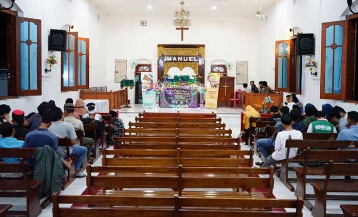 Kelas Pemikiran Gus Dur 2 Sidoarjo Cetak Pemuda Pelopor Perdamaian Kelas Pemikiran Gus Dur 2 Sidoarjo Cetak Pemuda Pelopor Perdamaian