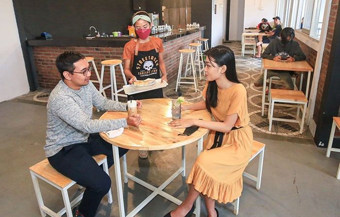 Kedai Djengsrie, Tempat Nongkrong ala Kafe dengan Harga Kaki Lima di Kota Delta Kedai Djengsrie, Tempat Nongkrong ala Kafe dengan Harga Kaki Lima di Kota Delta