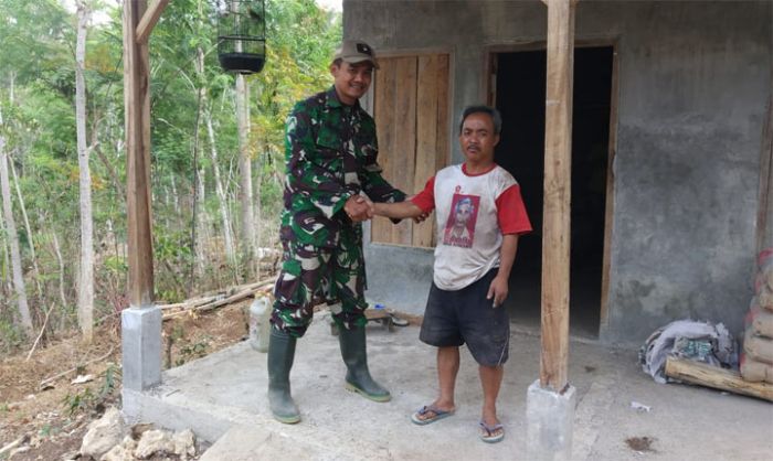 Senyum Pak Darno yang Kini Punya Rumah Bagus Berkat Program TMMD Kodim 0818 Malang