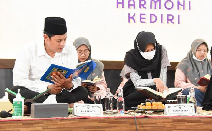 ​Penghujung Tahun 2021, Wali Kota Kediri Gelar Khotmil Qur