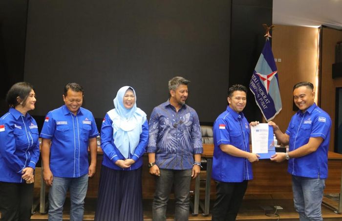 Terpilih Pimpin Partai Demokrat Tuban, Imam Sutiono Komitmen Dukung Kebijakan Bupati Terpilih Pimpin Partai Demokrat Tuban, Imam Sutiono Komitmen Dukung Kebijakan Bupati