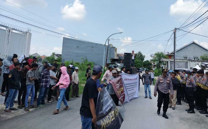 Diduga Lakukan Praktik Jual-Beli Suara Caleg, Komisioner KPU Bangkalan Didesak Mundur