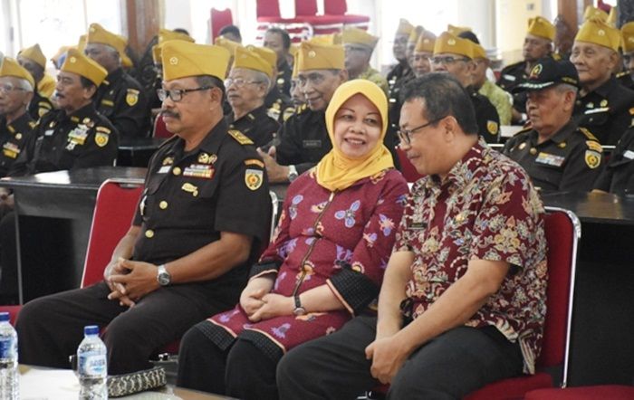 Bupati Kediri Peduli Pejuang Veteran Bupati Kediri Peduli Pejuang Veteran