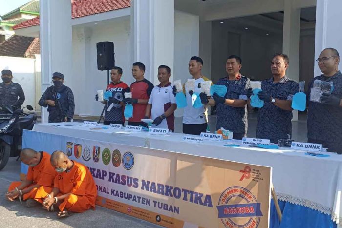 BNNK Tuban Amankan 2 Orang Pengedar Ribuan Pil Koplo