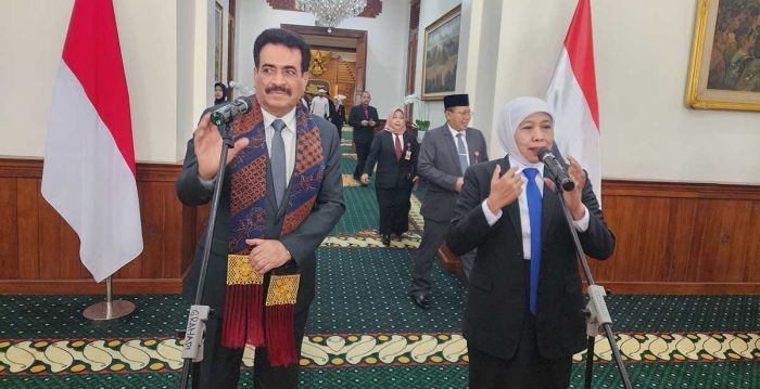 Gubernur Khofifah Bahas Kerja Sama Jatim-Yaman di Grahadi