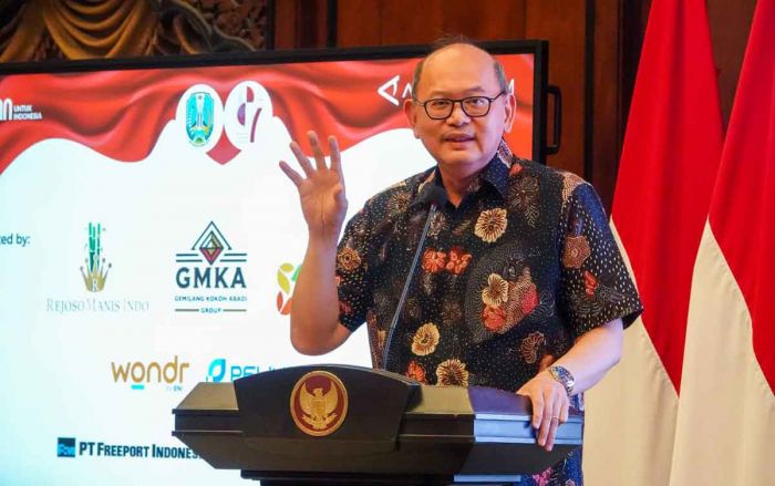 Sampaikan Apresiasi, Plh Sekdaprov Jatim Sebut Lomba Vlog Perkuat Promosi Pawisata dan UMKM Sampaikan Apresiasi, Plh Sekdaprov Jatim Sebut Lomba Vlog Perkuat Promosi Pawisata dan UMKM