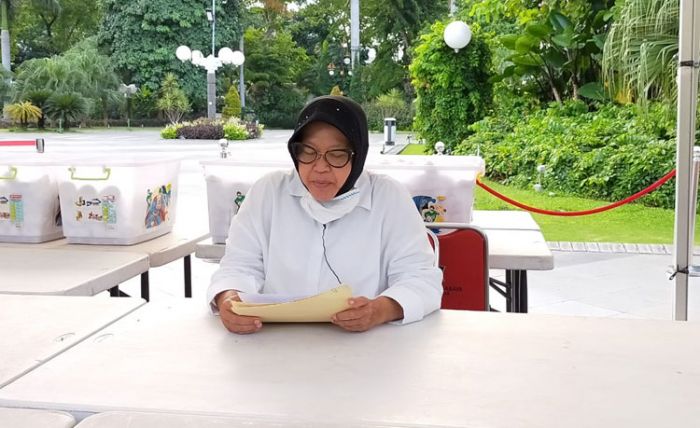 Unik, Risma Sampaikan Imbauan Social Distancing Pakai Bahasa Madura Unik, Risma Sampaikan Imbauan Social Distancing Pakai Bahasa Madura
