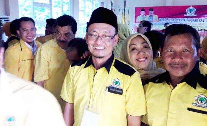 Ketua Baru Golkar Gresik Siapkan 11 Nama sebagai Dewan Penasehat Ketua Baru Golkar Gresik Siapkan 11 Nama sebagai Dewan Penasehat