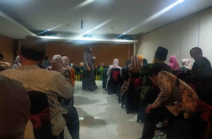 Salah Satu Pasangan Calon Bupati Blitar Diduga Minta Dukungan BPD Salah Satu Pasangan Calon Bupati Blitar Diduga Minta Dukungan BPD