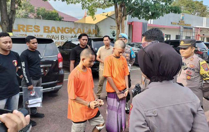 Polisi Tangkap 2 Maling Sapi di Bangkalan Polisi Tangkap 2 Maling Sapi di Bangkalan